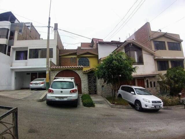 #724 - Casa para Venta en Lima - LIM