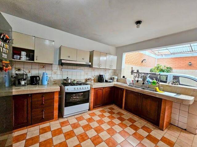 #740 - Casa para Venta en Lima - LIM - 3