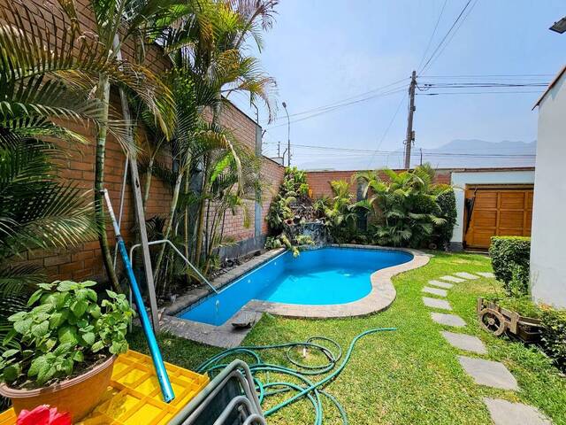#743 - Casa para Venta en Lima - LIM - 2