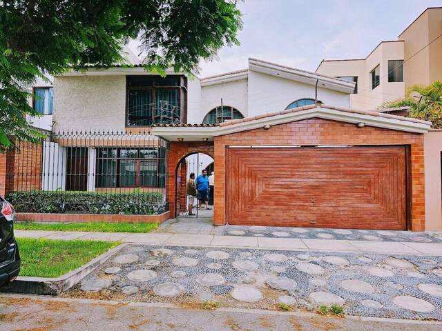 #810 - Casa para Venta en Lima - LIM - 1