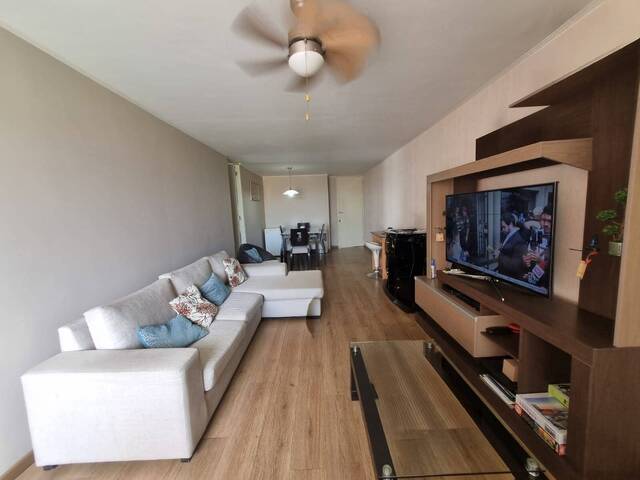 Venta en LA MOLINA - Lima